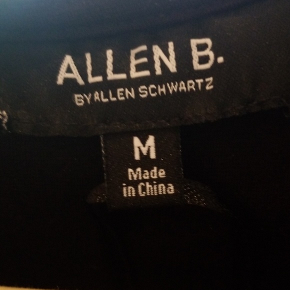 Crisscross pattern dress - Picture 3 of 3